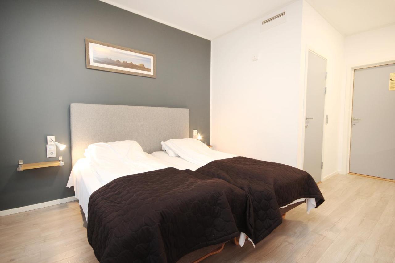 Napoli Resturant & Hotell As Sandnessjoen Bagian luar foto