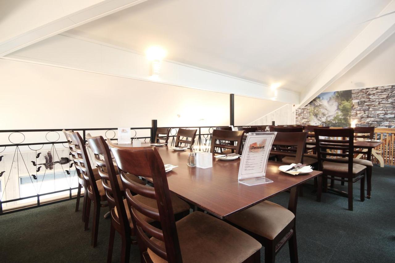 Napoli Resturant & Hotell As Sandnessjoen Bagian luar foto
