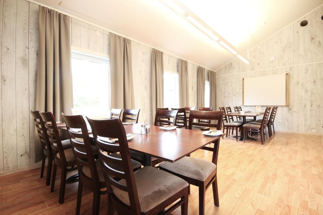 Napoli Resturant & Hotell As Sandnessjoen Bagian luar foto